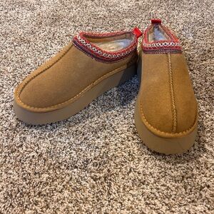 Women's Platform Slip-On Shoes